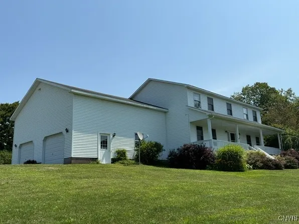 1668 County Route 28, Pulaski, NY 13142