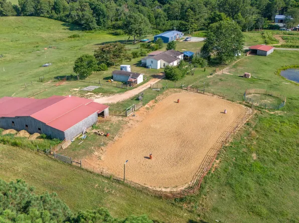 200 Greenwood Rd, Lawrenceburg, TN 38464