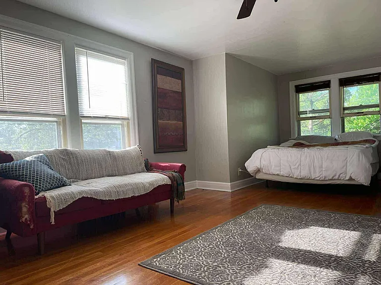 Larger upstairs bedroom