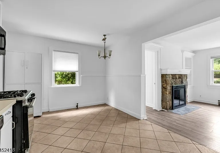 106 Mountain Ave — Photo 34