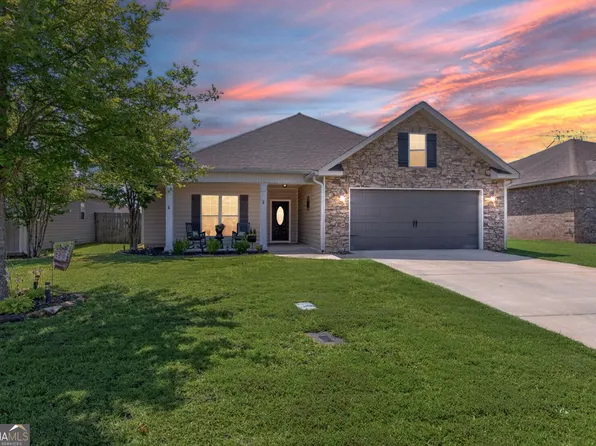 129 Savannah Ln, Bonaire, GA 31005