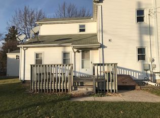 125 N 4th Ave #1-2-3, New Windsor, IL 61465