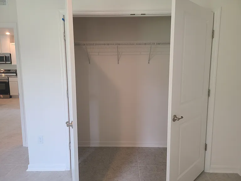 61 Rickenbacker Dr — Photo 20