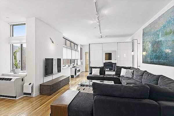 1st image of 258 Saint Nicholas Ave APT 5F