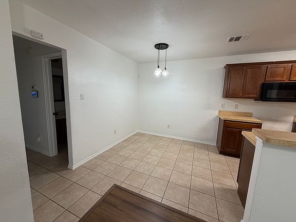 4th image of 8118 Tanner Ave