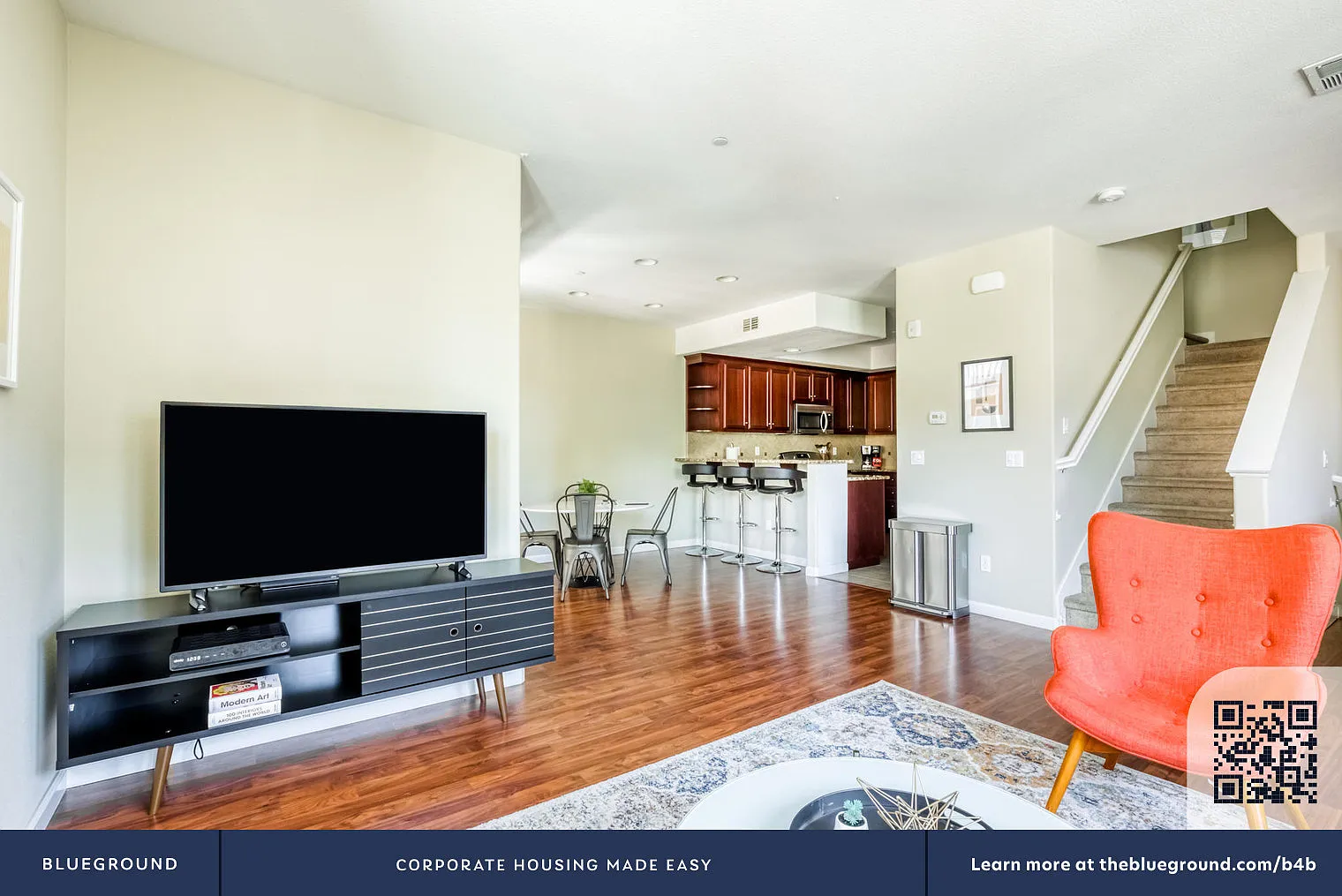 3 bed, 2.5 bath, 1391 sqft, $3,790 — Photo 4