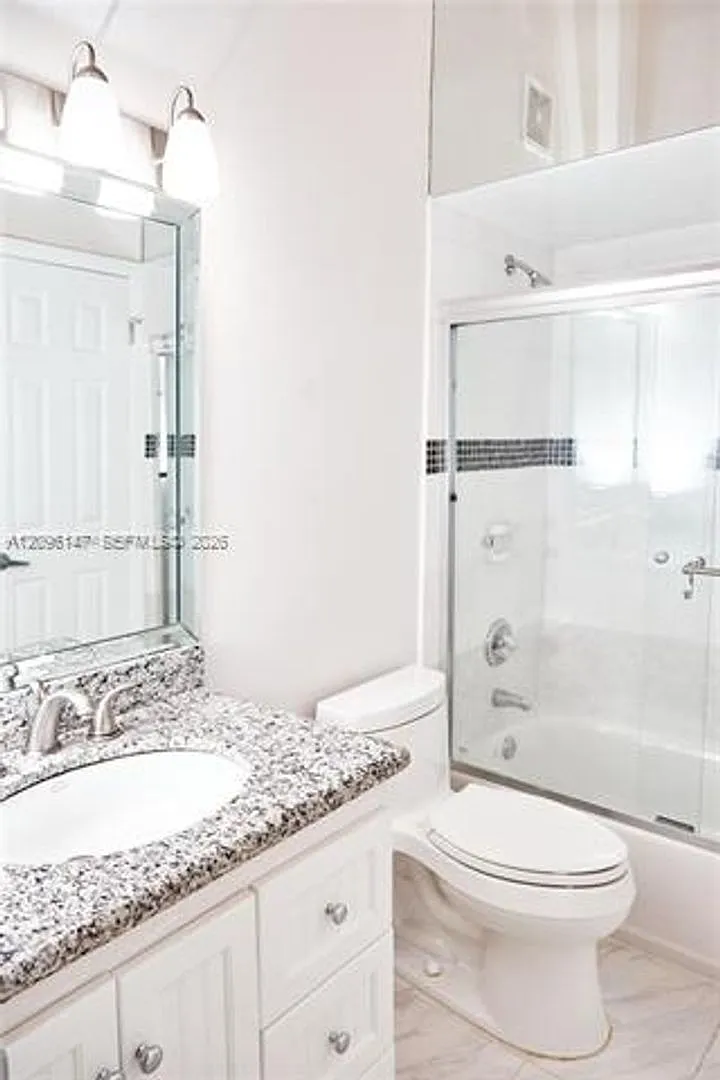 347 Leslie Dr th 347, Hallandale Beach, FL 33009 — Photo 3