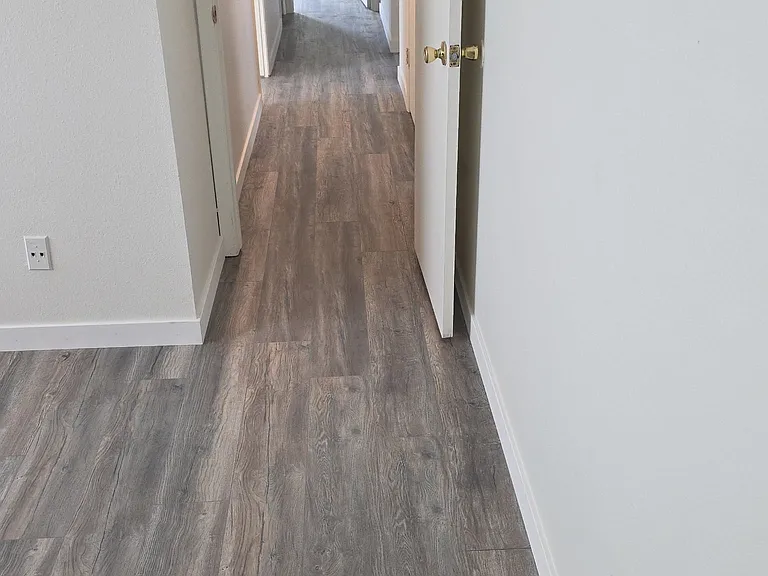 1322 E Broadmor Dr — Photo 8