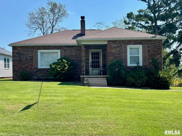 814 3rd St, Rosiclare, IL 62982