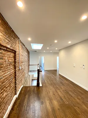 Rented by Compass | media 5