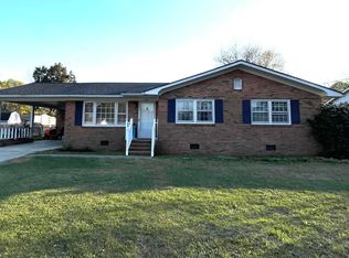 308 Halifax St, Clinton, NC 28328