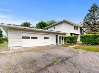 34 Vine St, Livermore Falls, ME 04254