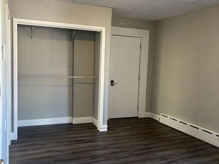 600 Main St #1 — Photo 5