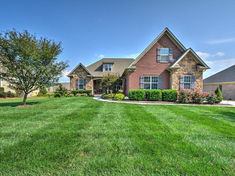 1st image of 793 Windward Point
