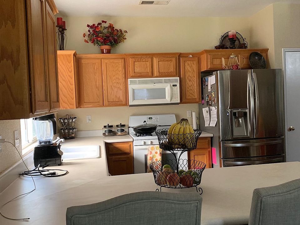 2nd image of 1790 W Columbia Way