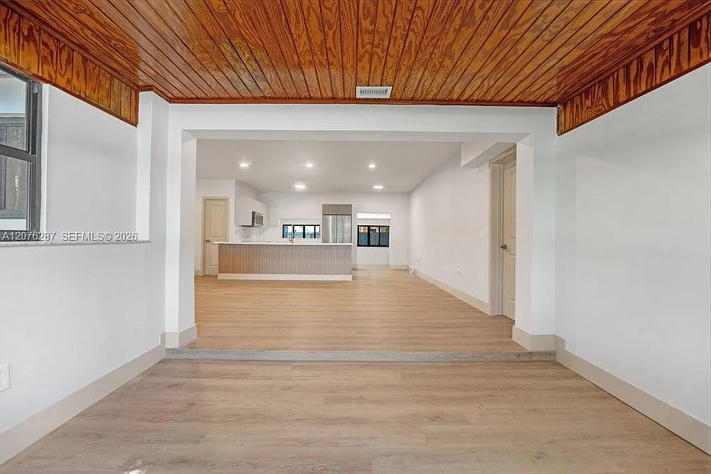 Mc Kinley Heights — Photo 3