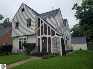 706 S Arnold St, Mount Pleasant, MI 48858