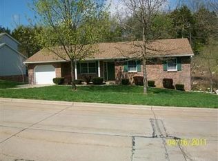 2710 Deardane Dr, Jefferson City, MO 65109