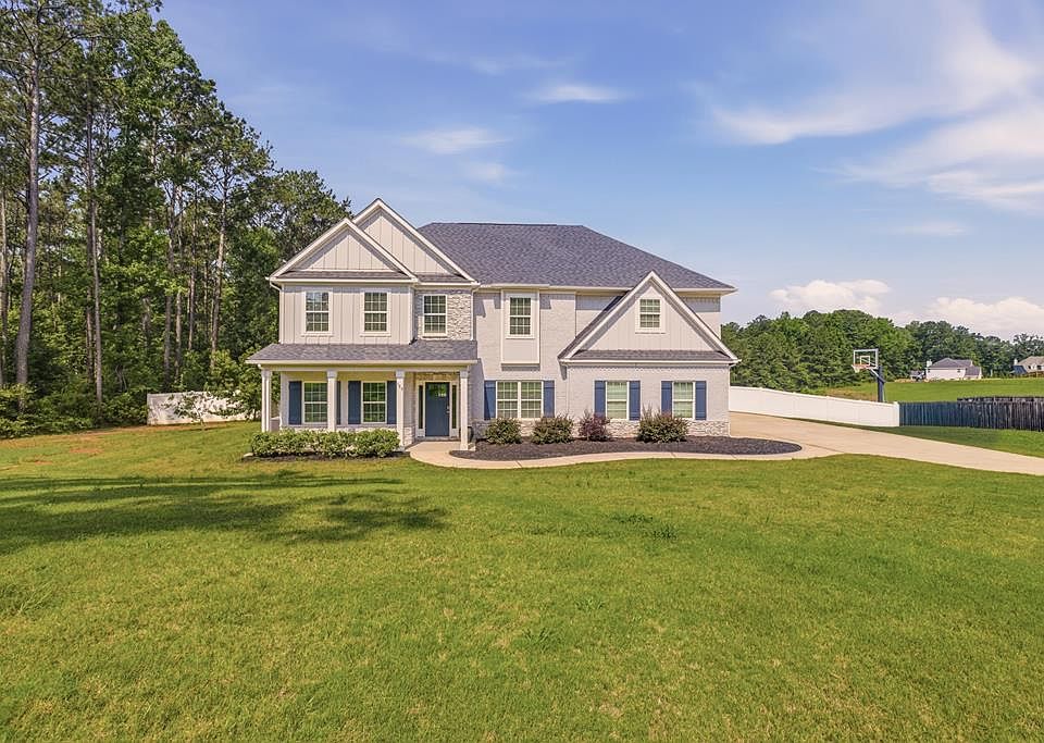 1st image of 129 Oak Hill Dr