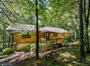 423 Rambling Dr, Hendersonville, NC 28739