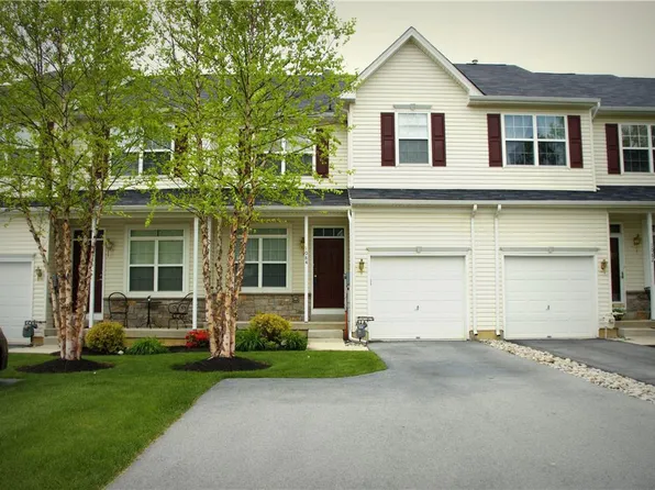 1084 King Way, Breinigsville, PA 18031