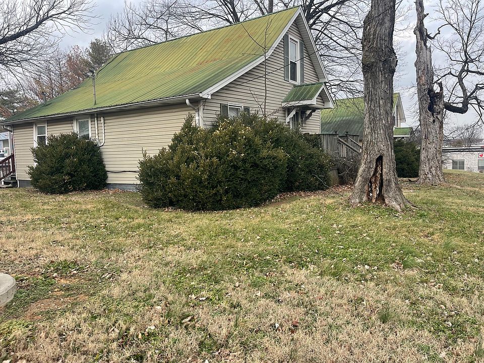 2nd image of 1205 S Main St