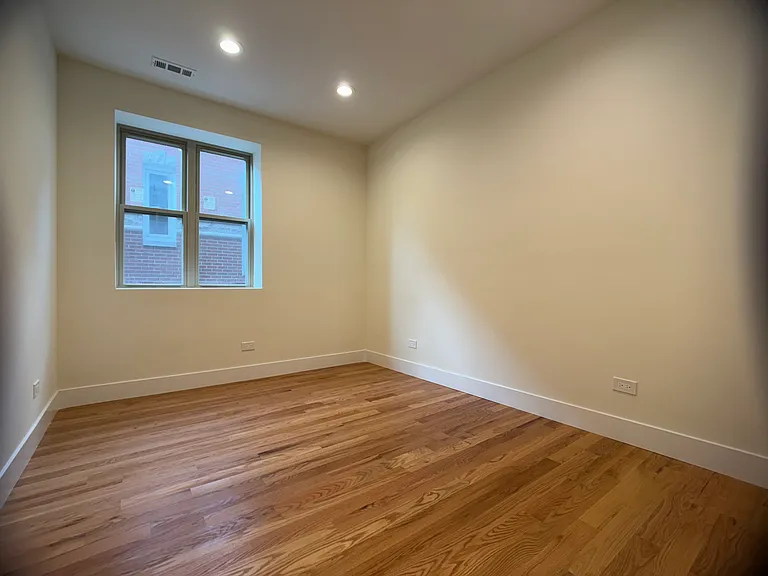 3503 S Union Ave #2 — Photo 8