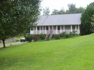 155 Austin Dr, Rogersville, TN 37857