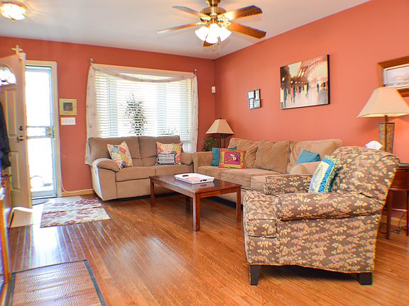 3rd image of 59 Lyceum Ct