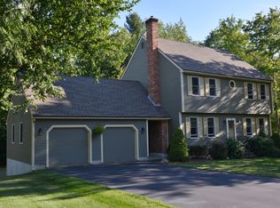 36 Teaberry Ln, Gardner, MA 01440