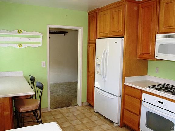 5th image of 6146 Fanwood Ave
