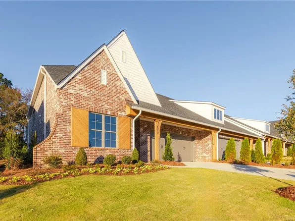 2217 Bellevue Pl, Auburn, AL 36830