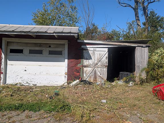 5th image of 62 Whittemore Hill Rd