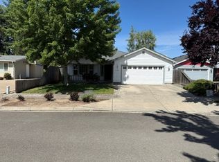 2166 Milford Dr, Medford, OR 97501