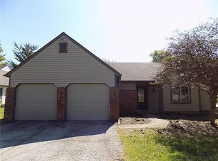 4365 Braemar Dr, Indianapolis, IN 46254