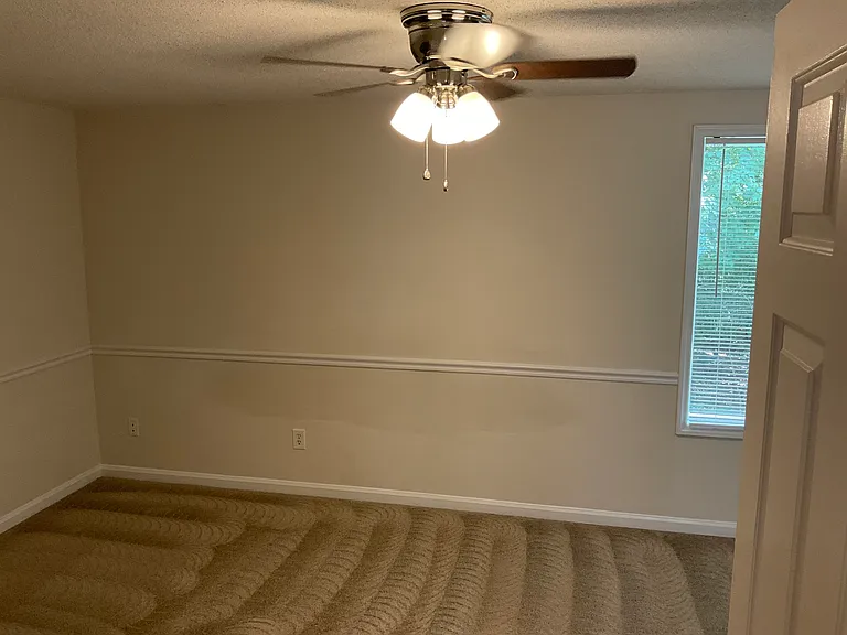 101 Luxon Pl — Photo 18