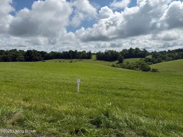 2 Brush Grove Rd, Willisburg, KY 40078