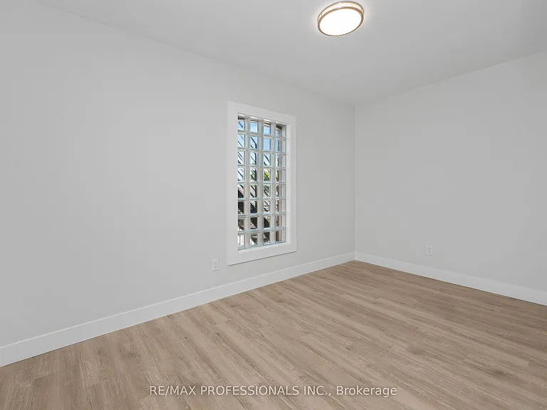 388 Wilson St #2 — Photo 7