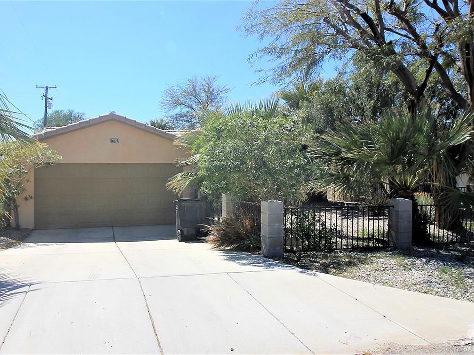 1st image of 66037 14th St