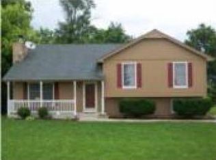 5707 SE Benner Lake Rd, Dearborn, MO 64439