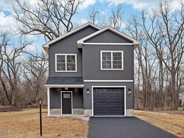 12 Livingston Avenue, Schenectady, NY 12302