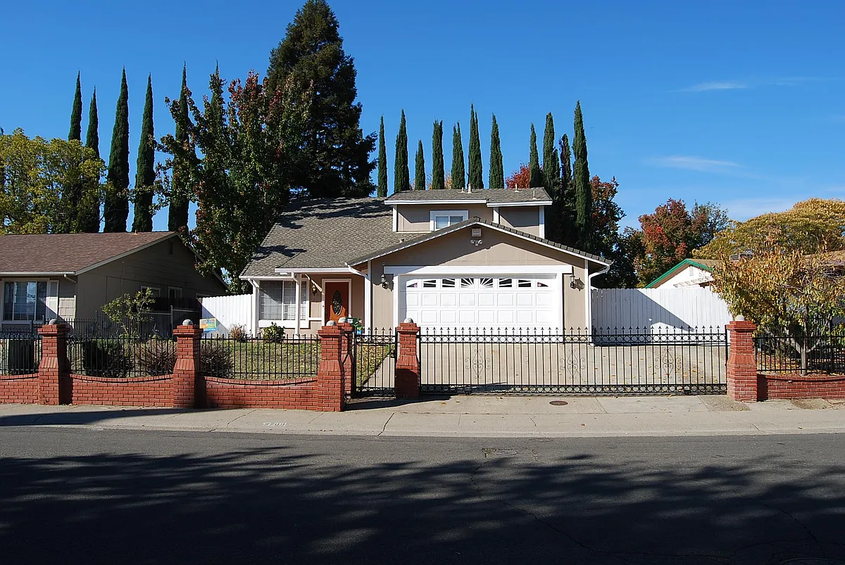 Building Photo - 4709 Keema Ave