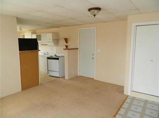 305 W Wood St APT 3, Hillsboro, IL 62049