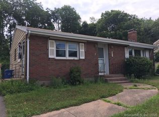 53 Philip Rd, Manchester, CT 06040