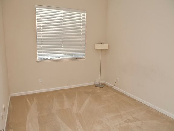 3rd image of 4151 Cherry Blossom Ln