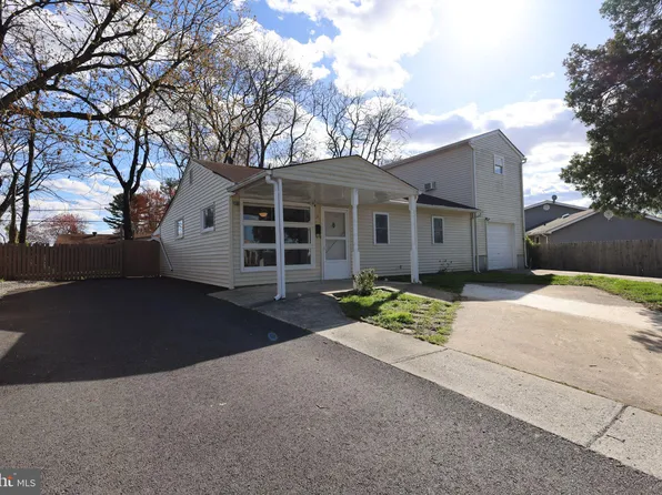 29 Pierson Pl, New Castle, DE 19720