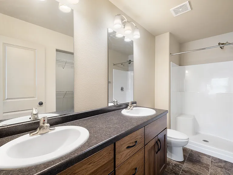Evelyn Acres Townhomes — Photo 14