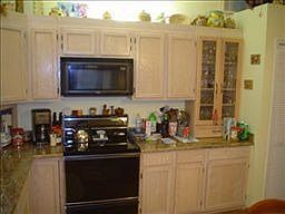 5th image of 17600 Heron Ln