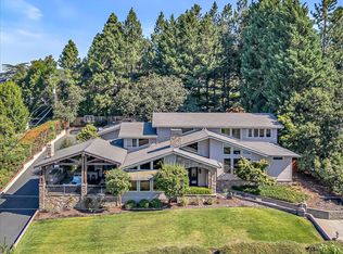 2625 Jackson Dr, Medford, OR