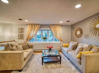 21 Donna Dr, Fairfield, NJ 07004